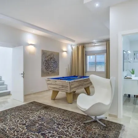 Villa De 6 En Marbella Con Y Piscina Privada - Es-175-10